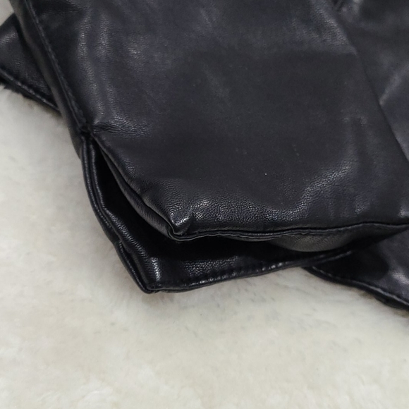 Suzy Shier Woman's Jacket - Picture 4 of 5